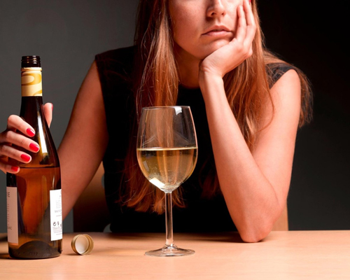 Анонимное лечение женского алкоголизма в Ивделе